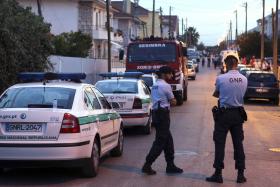 TRÊS MORTOS EM TIROTEIO NA QUINTA DO CONDE