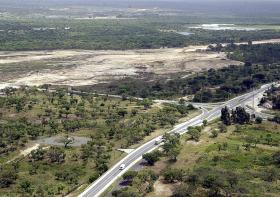 CIRCULAÇÃO RETOMADA NA A13 MAS INCÊNDIO EM ALMALAGUÊS CONTINUA ATIVO