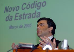 ASCENSO SIMÕES DEMITE-SE DA DIREÇÃO DE CAMPANHA DO PS