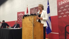 Melanie Joly fala aos apoiantes na votação nomeação Liberal em Ahuntsic-Cartierville (CTV Montreal / Kevin Gallagher)