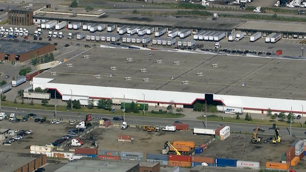 O armazém da Kraft em Mississauga (agosto de 2015).