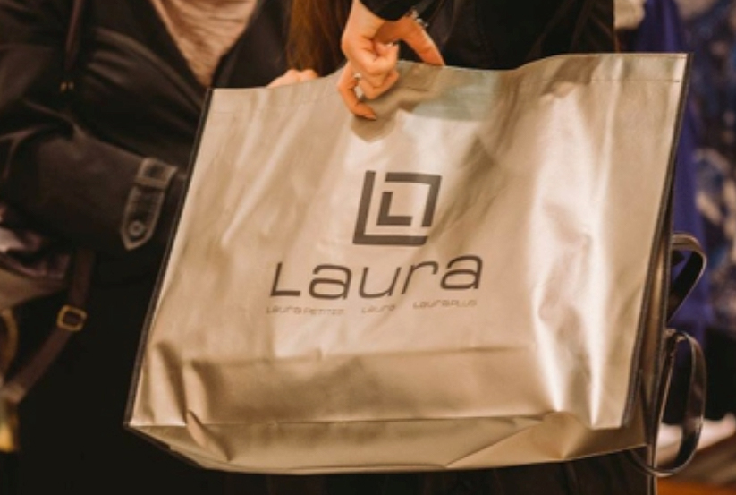 O retalhista canadiano Laura’s Shoppe Inc. vai encerrar 20 lojas e procurar reduções de arrendamento em dezenas de outras na esperança de sobrevivência. (Laura Canada / Facebook)