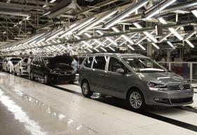 VENDAS DE CARROS NOVOS NA EUROPA SOBEM 11,2% EM AGOSTO — CONSTRUTORES