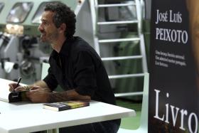JOSÉ LUÍS PEIXOTO À DESCOBERTA DE NOVOS ESCRITORES EM MOÇAMBIQUE