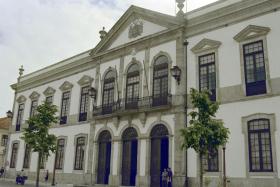ESTARREJA PREPARA ALÍVIO DO IMI PARA FAMÍLIAS COM FILHOS