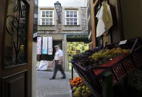 VOLUME DE VENDAS DO RETALHO ALIMENTAR E NÃO ALIMENTAR SOBE 1% NO 2.º TRIMESTRE – ASSOCIAÇÃO
