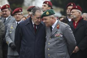 EXÉRCITO PEDE MAIS ESTABILIDADE E INVESTIMENTO NA MODERNIZAÇÃO