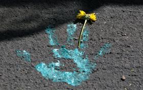 CRISE POLÍTICA E PERSPETIVA DE REDUÇÃO DO ‘RATING’ PRESSIONAM DESVALORIZAÇÃO DO REAL BRASILEIRO