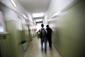 PAIS E ALUNOS DO COLÉGIO SÃO MIGUEL, EM FÁTIMA, RECLAMAM MAIS UMA TURMA
