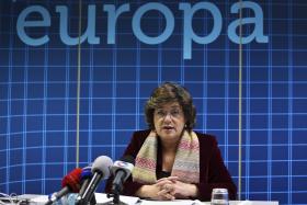 ANA GOMES CRITICA SILÊNCIO DA UNIÃO EUROPEIA SOBRE CORRUPÇÃO EM ANGOLA