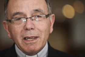 SITUAÇÃO DOS REFUGIADOS EXIGE “RESPOSTA MAIS HUMANA E EFICAZ” – MANUEL CLEMENTE