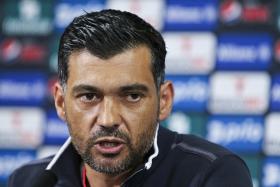 SÉRGIO CONCEIÇÃO CHEGA A GUIMARÃES COM VONTADE DE CONQUISTAR VITÓRIAS