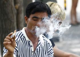 PAÍSES DO SUDESTE ASIÁTICO ACORDAM ENDURECER MEDIDAS PARA REDUZIR CONSUMO DO TABACO