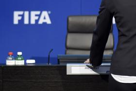 NIGERIANO ODEGBAMI ENTRA NA CORRIDA À PRESIDÊNCIA DA FIFA