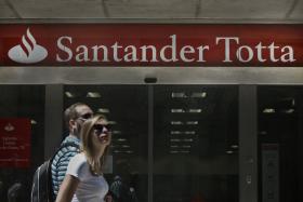 BANCO SANTANDER PREVÊ POUPANÇA DE CUSTOS DE 3.000 ME EM 2018