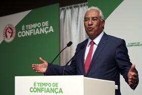 NOVO BANCO: ANTÓNIO COSTA ACUSA GOVERNO E CARLOS COSTA DE CRIAREM ILUSÃO DE AUSÊNCIA DE CUSTOS