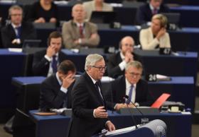 MIGRAÇÕES: REGRAS PARA RECOLOCAÇÃO NÃO ESTARÃO PRONTAS BREVEMENTE – JUNCKER