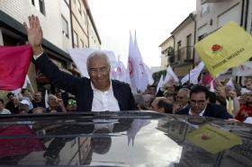 COSTA PEDE A JOVENS QUALIFICADOS QUE EMIGRARAM QUE REGRESSEM AO PAÍS