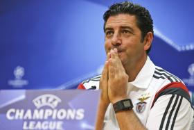 RUI VITÓRIA QUER EVITAR “DISSABORES” NA ESTREIA DO BENFICA NA ‘CHAMPIONS’