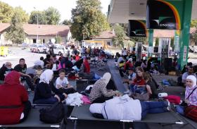 ZAGREB VAI ENCAMINHAR MIGRANTES PARA FRONTEIRA COM HUNGRIA