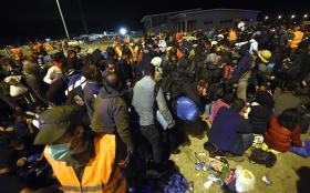 MIGRAÇÕES: 2.000 REFUGIADOS ENTRARAM NA CROÁCIA ESTA NOITE