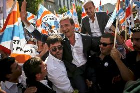 PASSOS DIZ QUE INE REFORÇA CONVICÇÃO DE DÉFICE ABAIXO DOS 3% E DESVALORIZA NOVO BANCO