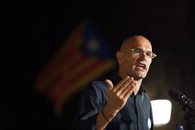 INDEPENDENTISTAS PEDEM RESPEITO PELO RESULTADO DA ELEIÇÃO NA CATALUNHA “SEJA ELE QUAL FOR”