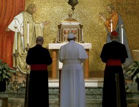 PAPA PEDE A BISPOS NORTE-AMERICANOS QUE CRIMES DE PEDOFILIA “NUNCA MAIS SE REPITAM”