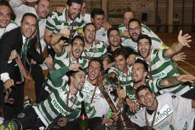 SPORTING BATE BENFICA E CONQUISTA SUPERTAÇA DE HÓQUEI EM PATINS