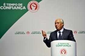 COSTA QUER ESQUERDA A ATACAR PASSOS E PORTAS E NÃO A DESPERDIÇAR ENERGIA CONTRA O PS