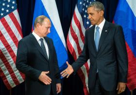 PUTIN ADMITE REALIZAR ATAQUES AÉREOS NA SÍRIA MAS EXCLUI TROPAS NO TERRENO