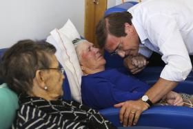 PASSOS DEFENDE QUE PSD E CDS-PP TÊM O APOIO DO “PAÍS SIMPLES” CONTRA OS INCRÉDULOS