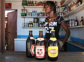 PR MOÇAMBICANO APONTA 20 ANOS DA CERVEJEIRA NACIONAL COMO EXEMPLO PARA REDUZIR IMPORTAÇÕES