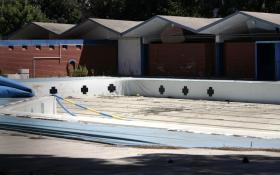 PISCINA DO CAMPO GRANDE, LISBOA, COMEÇA HOJE A TRANSFORMAR-SE EM COMPLEXO DESPORTIVO