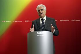 ESQUERDA SOCIALISTA PEDE DEMISSÃO DE COSTA E QUER PRIMÁRIAS PARA A LIDERANÇA