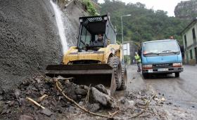 DERROCADA ENCERRA LIGAÇÃO RIBEIRA BRAVA – SÃO VICENTE, NA MADEIRA