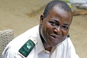 PARQUE DA GORONGOSA É DESTINO SEGURO, APESAR DA INSTABILIDADE EM MOÇAMBIQUE — DIRETOR