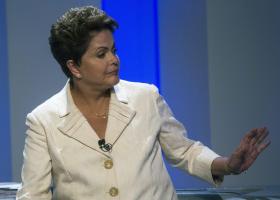 DILMA ROUSSEFF DIZ QUE OPOSIÇÃO QUER CHEGAR AO PODER ATRAVÉS DE “UM GOLPE”