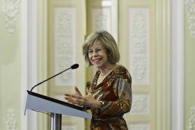 MARIA DE BELÉM ROSEIRA APRESENTA HOJE CANDIDATURA À PRESIDÊNCIA