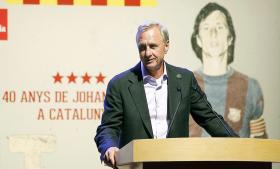 JOHAN CRUYFF TEM CANCRO DO PULMÃO