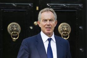 TONY BLAIR RECONHECE ALGUMA RESPONSABILIDADE PELO APARECIMENTO DO CHAMADO ESTADO ISLÂMICO