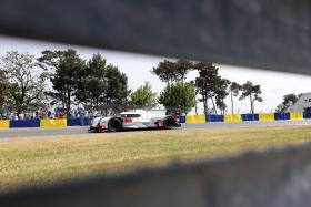 CHUVA E ERRO DE SIMON DOLAN DEIXAM FILIPE ALBUQUERQUE MAIS LONGE DO TÍTULO