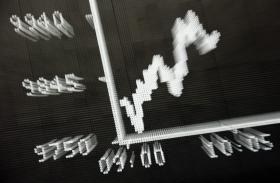 JUROS DA DÍVIDA DE PORTUGAL E DA GRÉCIA SOBEM EM TODOS OS PRAZOS
