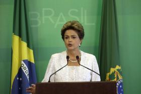 TRIBUNAL BRASILEIRO REABRE PROCESSO QUE PEDE IMPUGNAÇÃO DE MANDATO DE ROUSSEFF