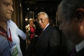 PS RECONHECE TER FALHADO OBJETIVOS MAS APONTA FIM DA MAIORIA PSD/CDS