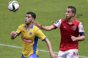 SPORTING DE BRAGA EMPATA COM AROUCA E PERDE PRIMEIROS PONTOS EM CASA