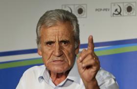 JERÓNIMO (PCP) REITERA PROMESSA DE MOÇÃO DE REJEIÇÃO A GOVERNO PSD/CDS-PP