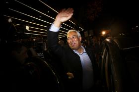 LÍDER DO PS REÚNE-SE COM PEDRO PASSOS COELHO NA SEXTA-FEIRA DE MANHÃ