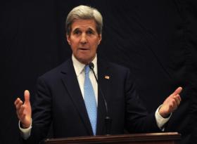 MÉDIO ORIENTE: JOHN KERRY MANIFESTOU PREOCUPAÇÃO A ABBAS E A NETANYAHU