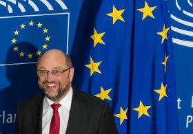 GOVERNO: SCHULZ CONSIDERA “ABSOLUTAMENTE NORMAL” PS BUSCAR ALIADOS À ESQUERDA